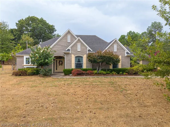 831 N Berry St, Greenwood, AR 72936