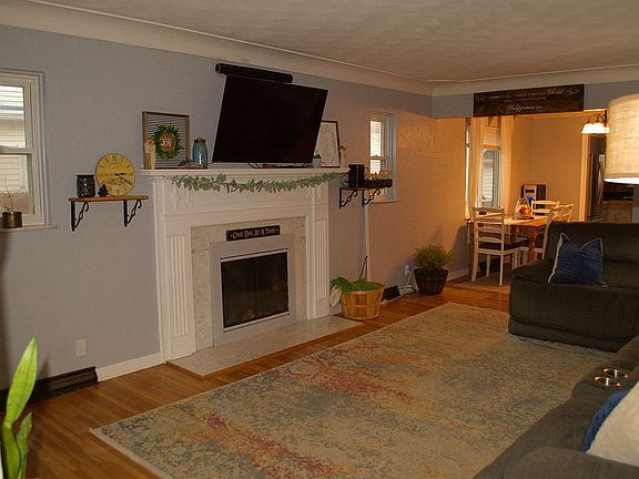 Living room with fireplace