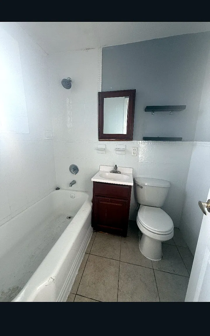 4008 John F Kennedy Blvd — Photo 2
