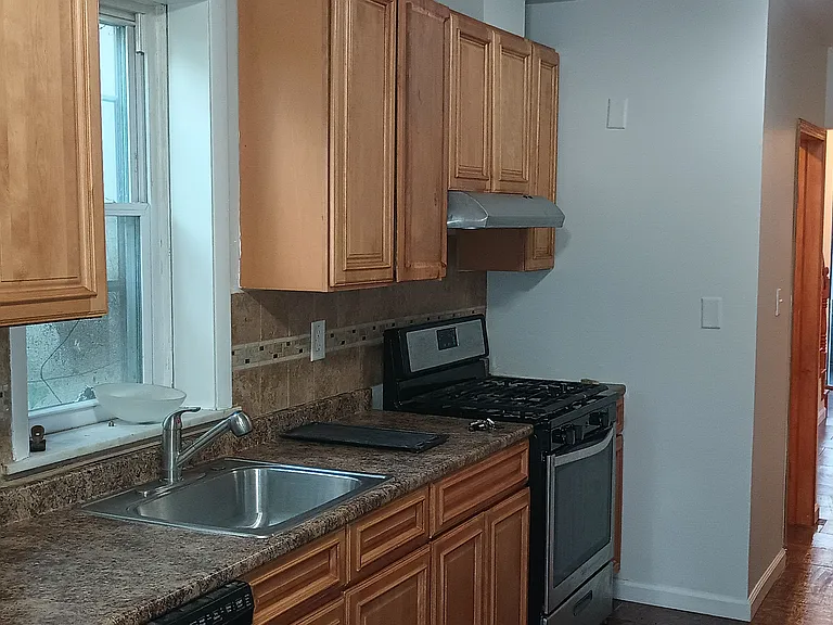 12 Arcadia Ave — Photo 12