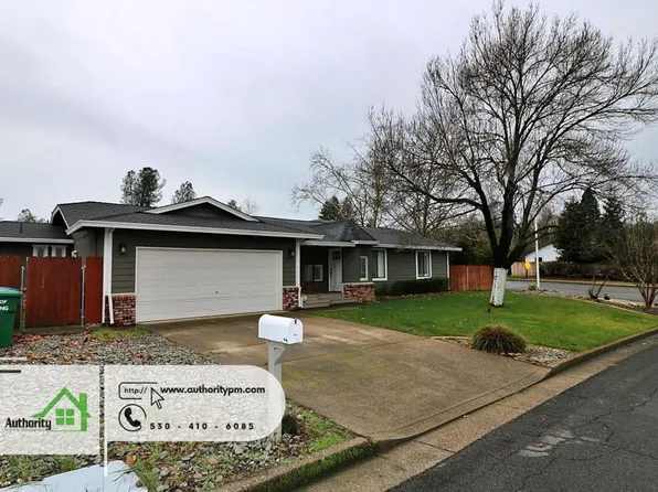 705 Country Oak Dr, Redding, CA 96003