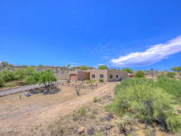1050 S Garfield Ave, Vail, AZ 85641
