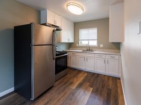 Windy Hill Apartments