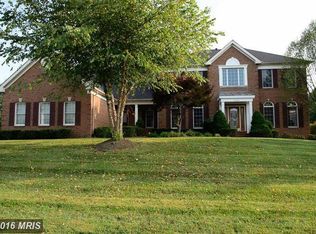 10507 Dunn Meadow Rd, Vienna, VA 22182