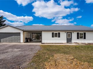 3025 Shaw Rd, Zanesville, OH 43701