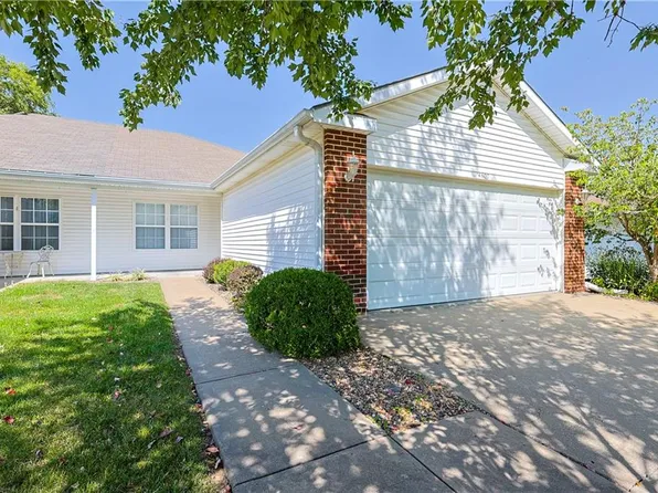 4807 Natchez Dr, Saint Joseph, MO 64506