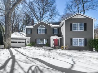 8 Ambler Rd, Westport, CT 06880