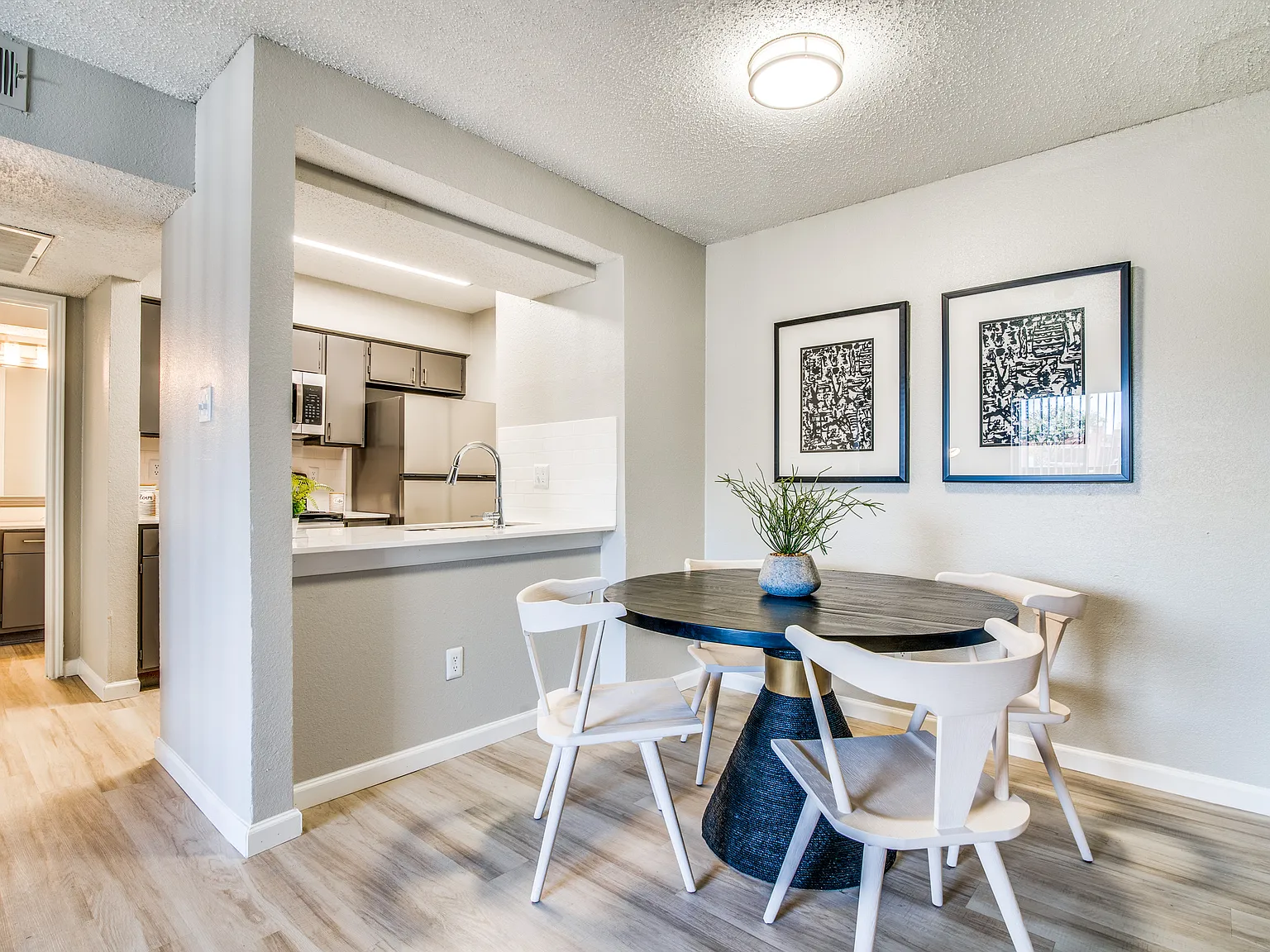 The Durham Apartments — Photo 3