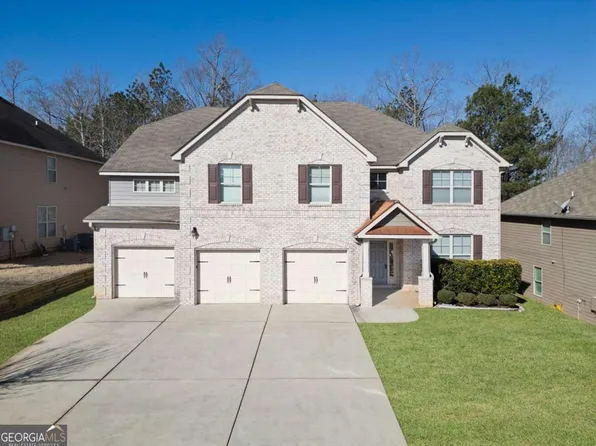 7686 Brazos Trl, Fairburn, GA 30213