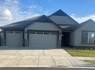 2780 Aviro Ave, Richland, WA
