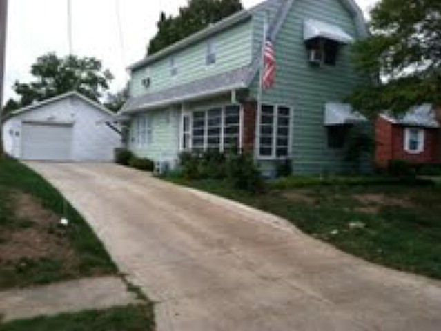 1st image of 674 Park Ave