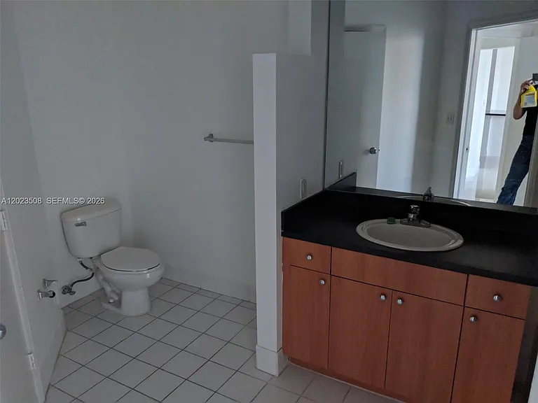 1330 West Ave #2405 — Photo 8