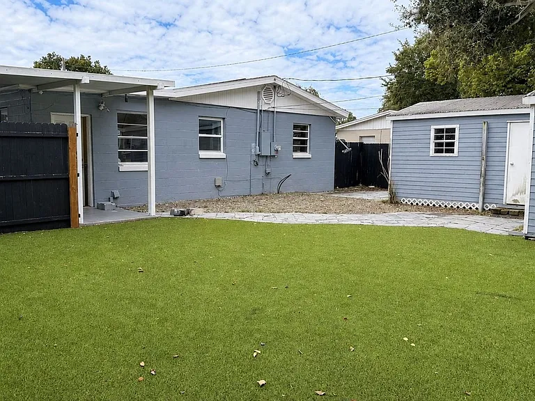 7702 Arezzo Ave — Photo 14
