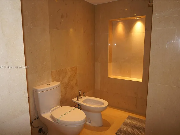 4001 S Ocean Dr #1 — Photo 22