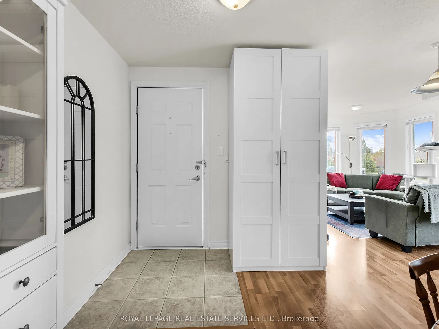 2 bed, $2,850 — Photo 4