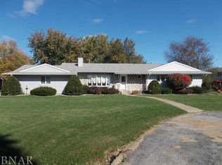 601 Emma St, Chenoa, IL 61726