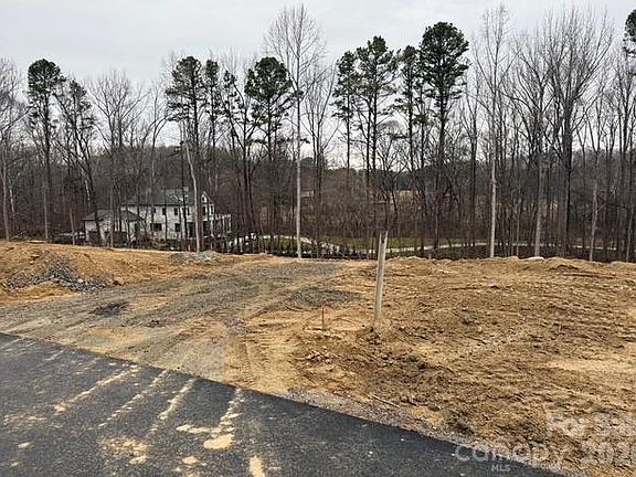 3rd image of 13331 Asbury Chapel Rd