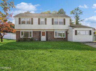 42 Cambridge Dr, Aberdeen, NJ 07747