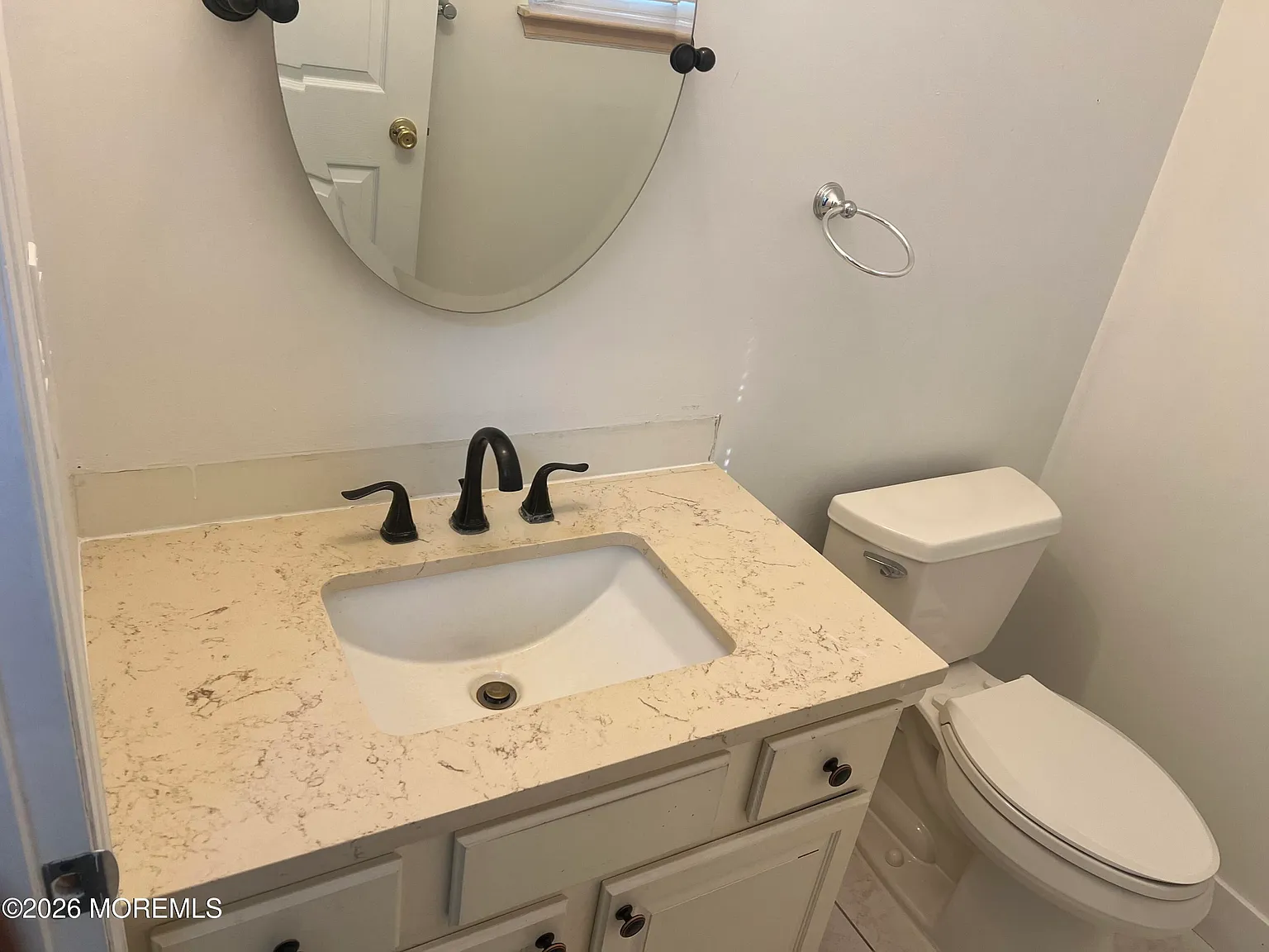 4 bed, 3.5 bath, 2692 sqft, $4,500 — Photo 3
