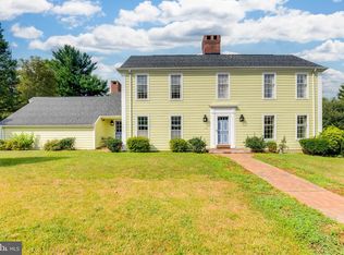 19711 Meadowbrook Rd, Hagerstown, MD 21742