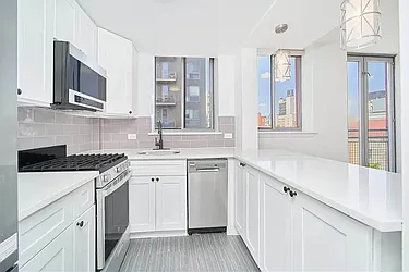 Rented by Living New York