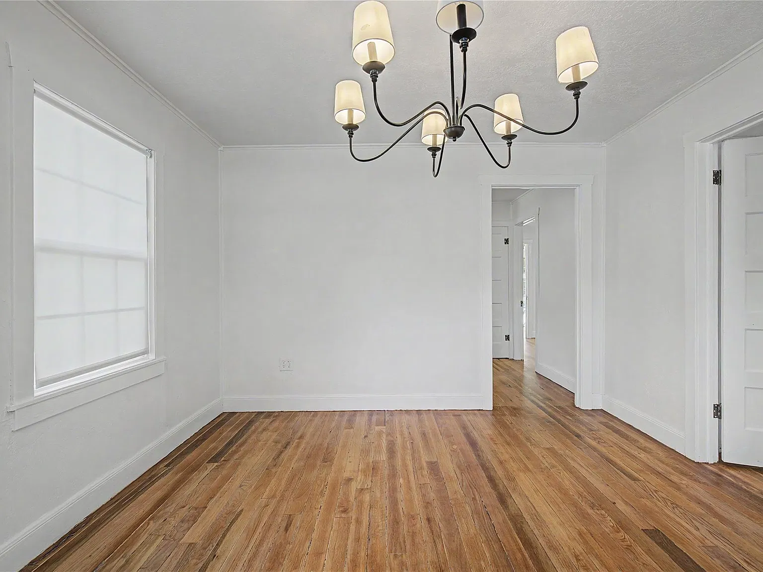 2 bed, 1.0 bath, 720 sqft, $1,500 — Photo 3
