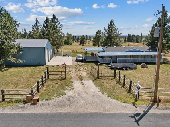 4115 W Davis Rd, Deer Park, WA 99006