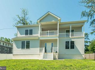 713 Crown St, Morrisville, PA 19067