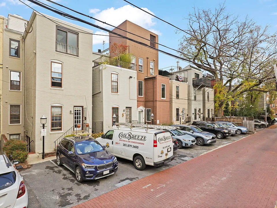 1754 Corcoran St NW #56B