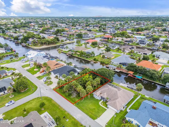 9 Christopher Ct N, Palm Coast, FL 32137