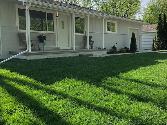 3rd image of 1054 Westaire Way