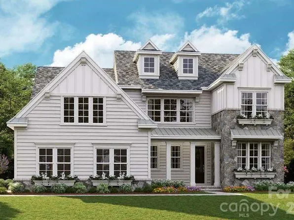3411 Lakeside Dr, Charlotte, NC 28270