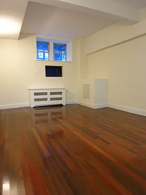 Rented by City & Suburban | media 4