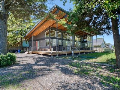 2160 Elm St, Pt Roberts, WA, 98281
