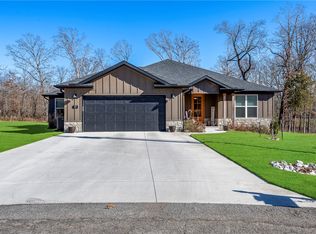 49 Saint Andrews Dr, Bella Vista, AR 72715