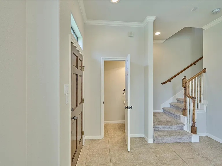 2726 Misty Heath Ln — Photo 4
