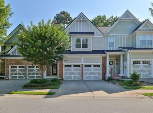 203 Oakview Dr, Canton, GA 30114