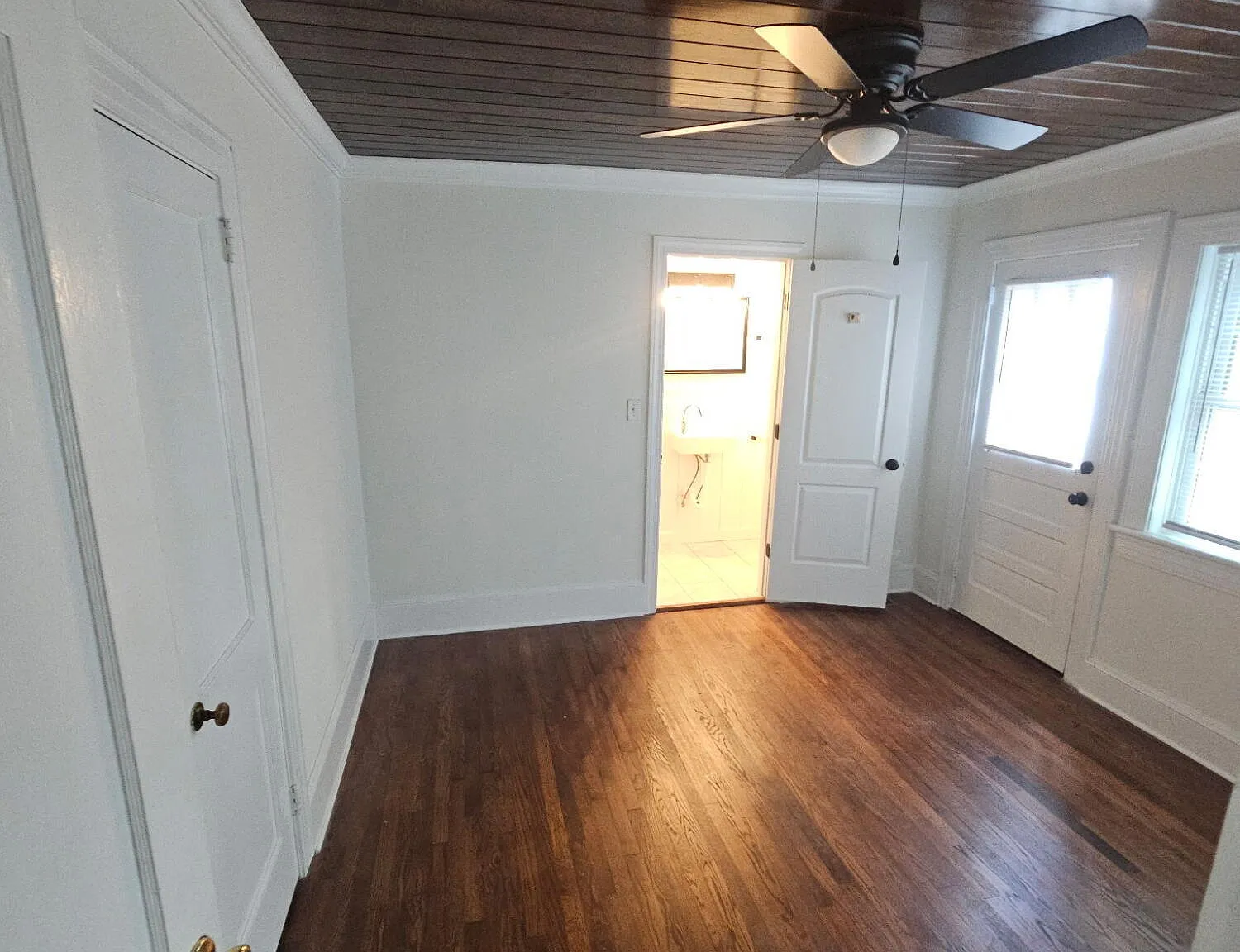 4 bed, 3.0 bath, $3,600 — Photo 3
