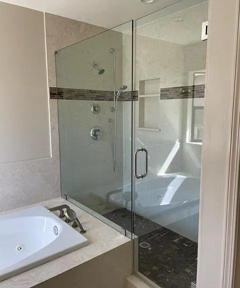 335 Live Oak Dr — Photo 24