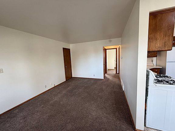 3rd image of N88W14915 Jefferson Ave APT 1