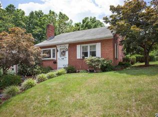 5017 Colorado Ave, Harrisburg, PA 17109