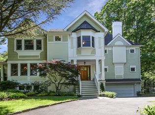 155 Old Army Rd, Scarsdale, NY 10583