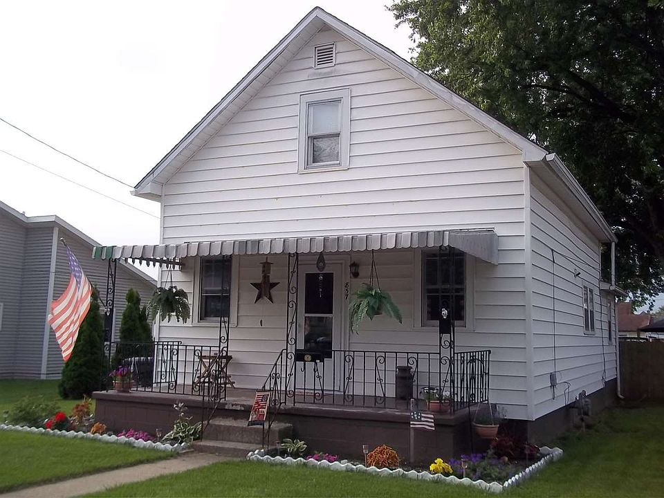 1st image of 857 Woodlawn Ave