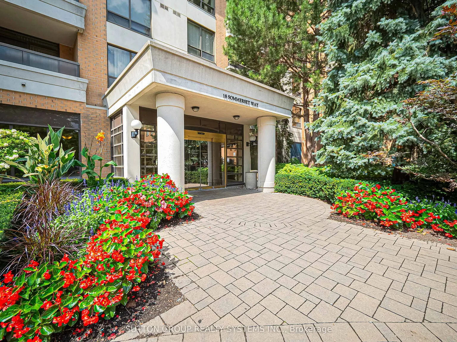 2 bed, $3,200 — Photo 2
