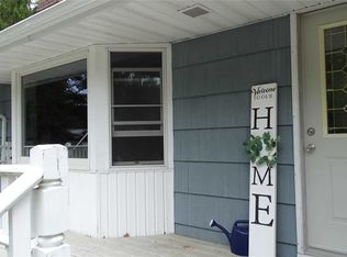 4 Gully Rd, Wading River, NY 11792