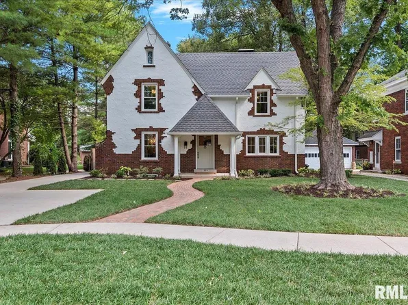 1908 S Bates Ave, Leland Grove, IL 62704
