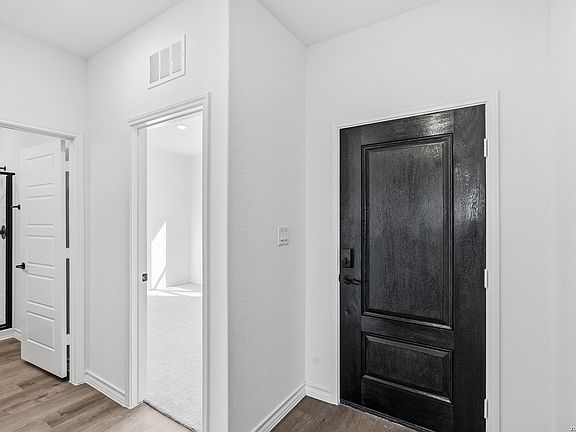 7th image of this home
