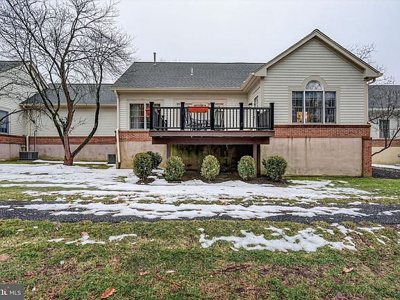 5th image of 13 Hedge Row Rd