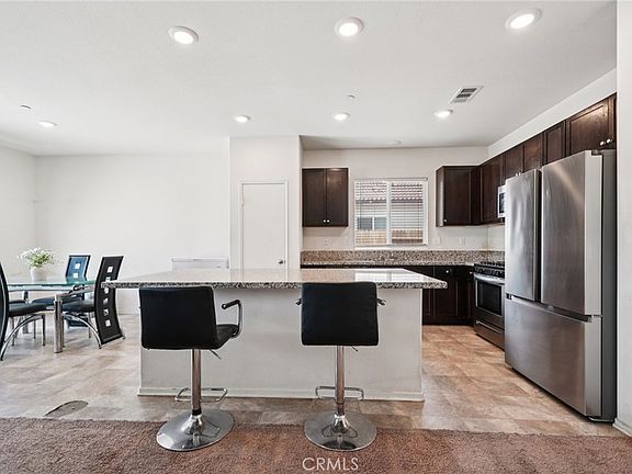 5th image of 11556 Alisa Dr