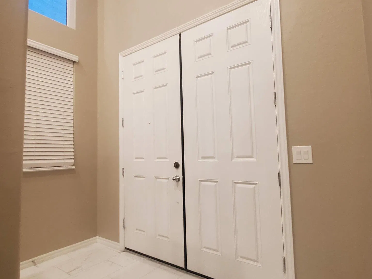 10800 Mulholland Ave — Photo 4